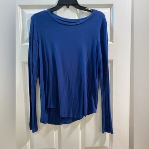 Gently used Dark Blue long sleeve Areo shirt